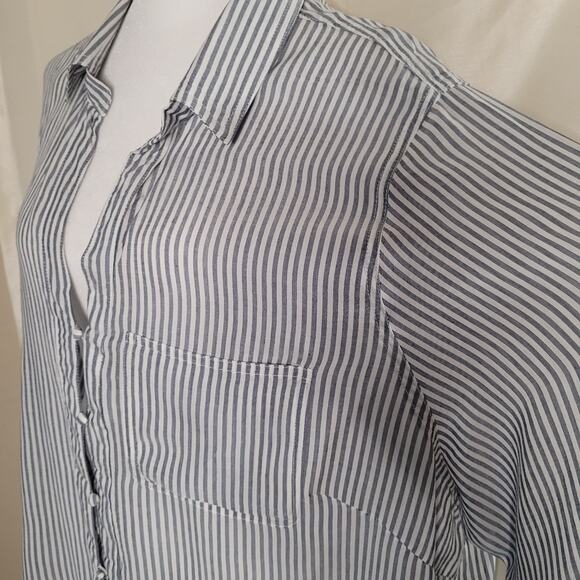 Velvet Heart Blue Striped Button Down Shirt - 3XL - Picture 7 of 16